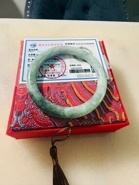 Authentic Type A Myanmar Green Jadeite Bangle 56mm l 9mm thick l Natural Jade
